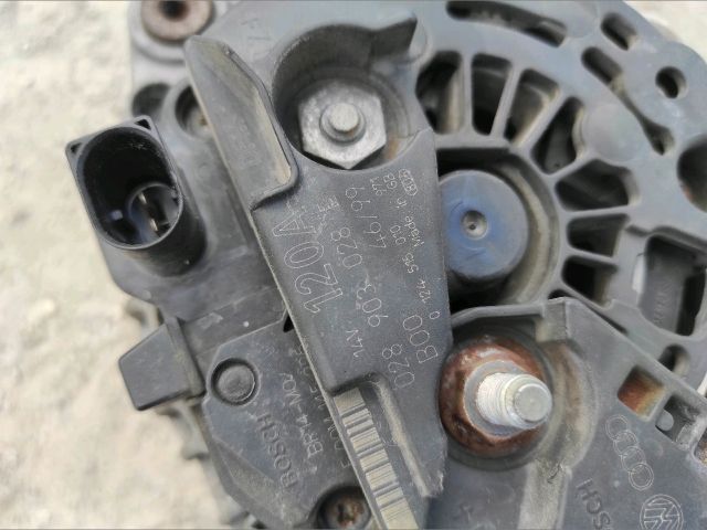 bontott VW BORA Generátor