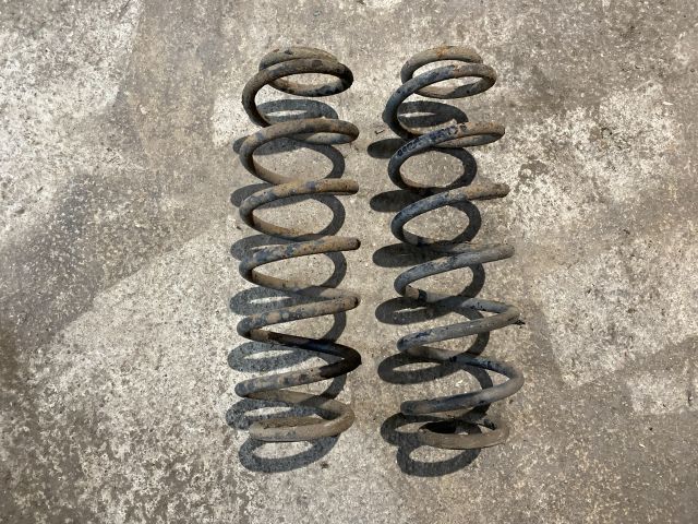 bontott VW BORA Hátsó Rugó Pár