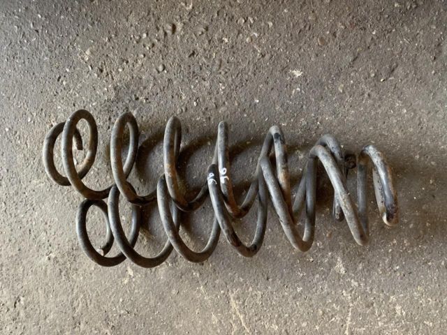 bontott VW BORA Hátsó Rugó