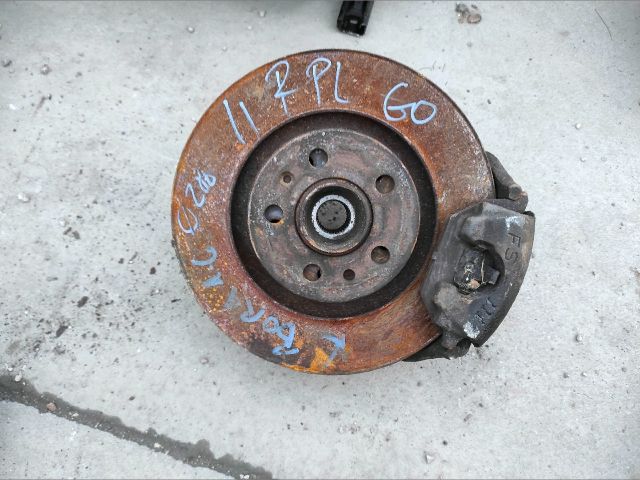 bontott VW BORA Jobb első Csonkállvány Kerékaggyal