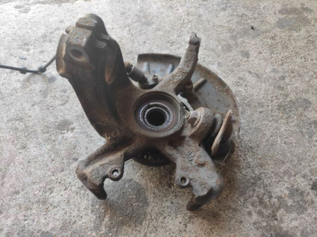 bontott VW BORA Jobb első Csonkállvány Kerékaggyal