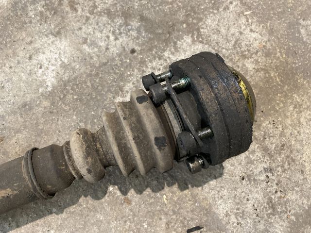 bontott VW BORA Jobb Féltengely