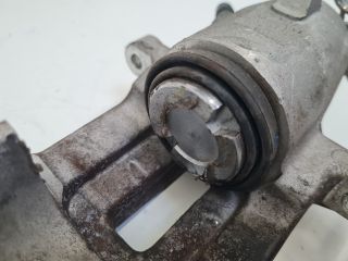 bontott VW BORA Jobb hátsó Féknyereg Munkahengerrel