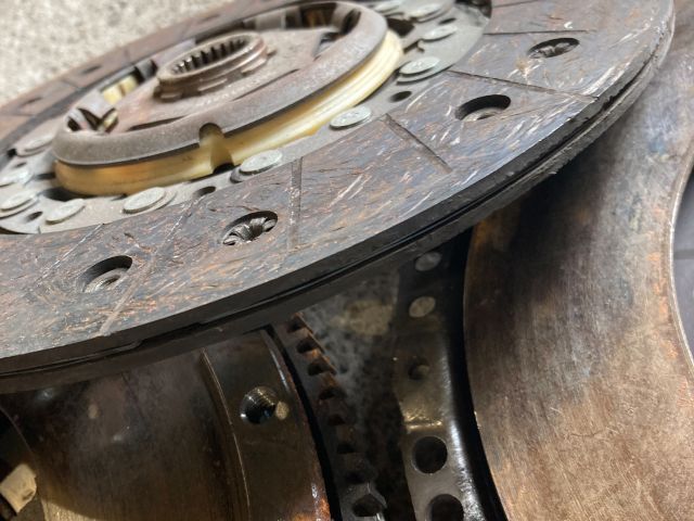 bontott VW BORA Kettős tömegű Lendkerék