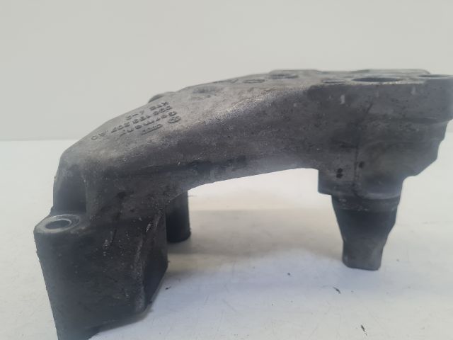 bontott VW BORA Motor Tartó Bak (Fém)