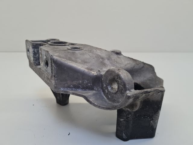 bontott VW BORA Motor Tartó Bak (Fém)