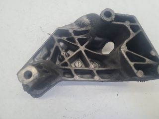 bontott VW BORA Motor Tartó Bak (Fém)