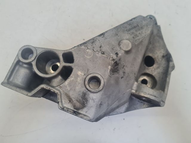 bontott VW BORA Motor Tartó Bak (Fém)