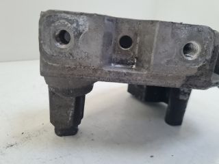 bontott VW BORA Motor Tartó Bak (Fém)