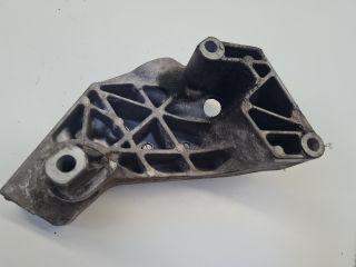 bontott VW BORA Motor Tartó Bak (Fém)