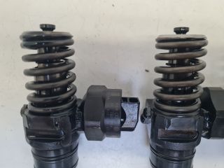 bontott VW BORA Porlasztó Sor / Híd