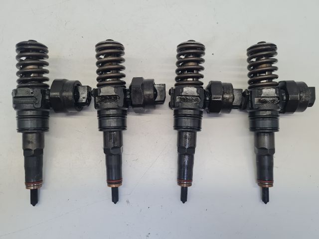 bontott VW BORA Porlasztó Sor / Híd