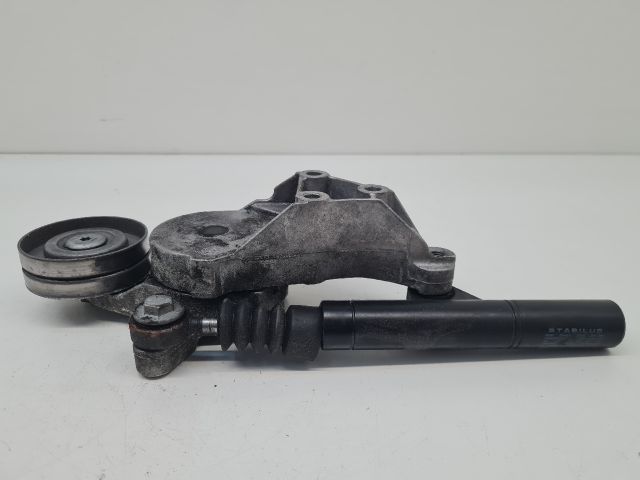 bontott VW BORA Szíjfeszítő Görgő