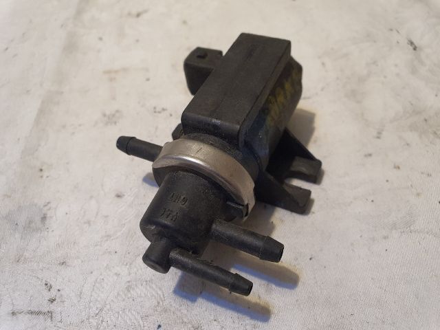 bontott VW BORA Turbó Vákum Szelep