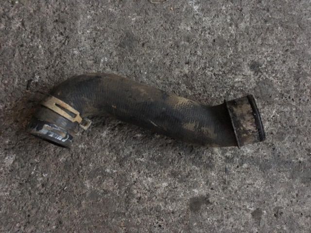 bontott VW BORA Turbócső