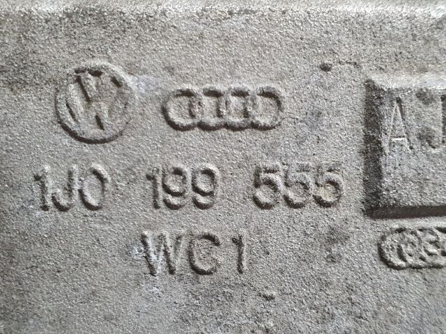 bontott VW BORA Váltó Tartó Bak (Pozíciófüggetlen)