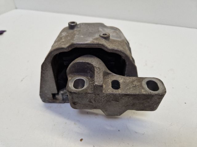 bontott VW BORA Váltó Tartó Bak (Pozíciófüggetlen)