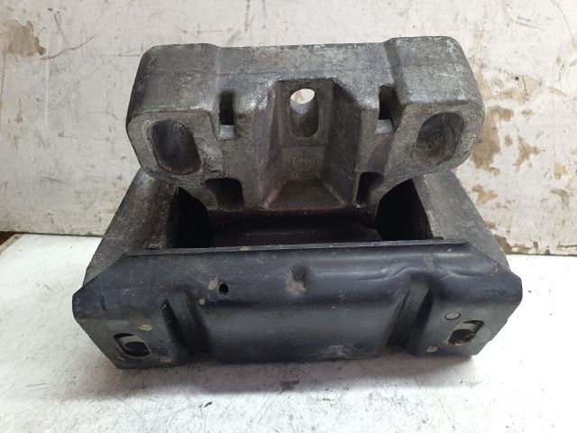 bontott VW BORA Váltó Tartó Bak (Pozíciófüggetlen)