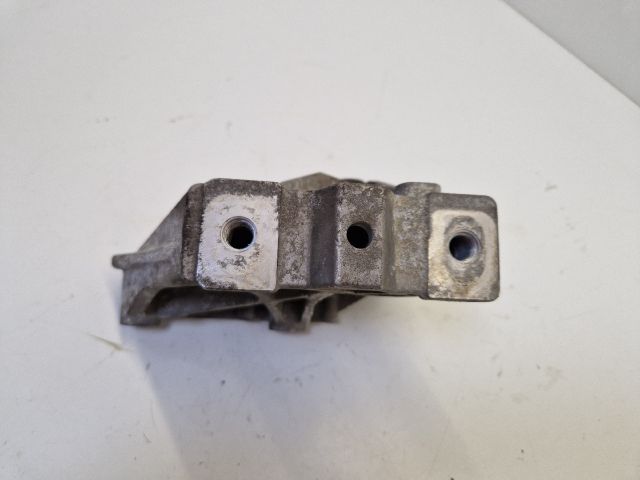 bontott VW BORA Váltó Tartó Bak (Pozíciófüggetlen)