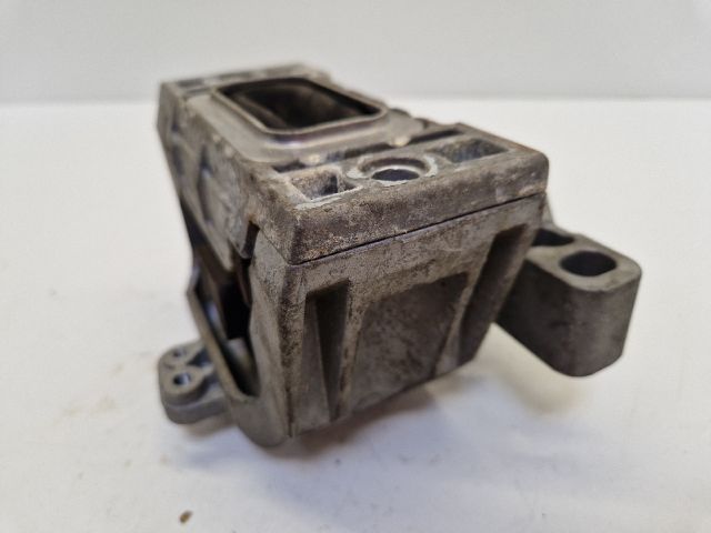 bontott VW BORA Váltó Tartó Bak (Pozíciófüggetlen)