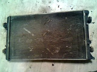 bontott VW BORA Vízhűtő Radiátor (Nem klímás)