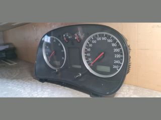 bontott VW BORA Kilométeróra