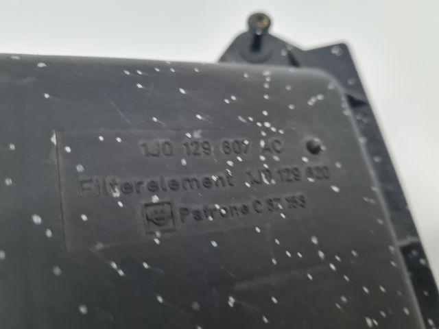 bontott VW BORA Légszűrő Ház Fedél