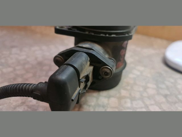 bontott VW BORA Légtömegmérő