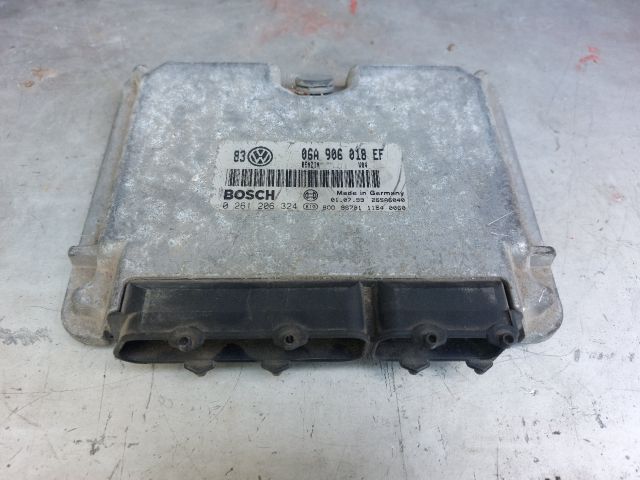 bontott VW BORA Motorvezérlő