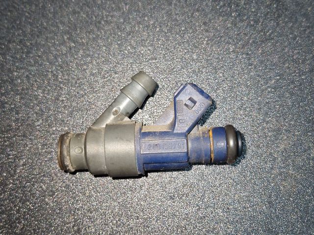 bontott VW BORA Porlasztó (1 db)