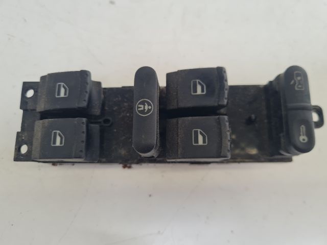 bontott VW BORA Ablakemelő Kapcsoló Négyes / Kettes