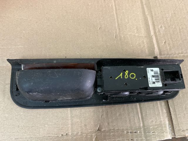 bontott VW BORA Ablakemelő Kapcsoló Négyes / Kettes