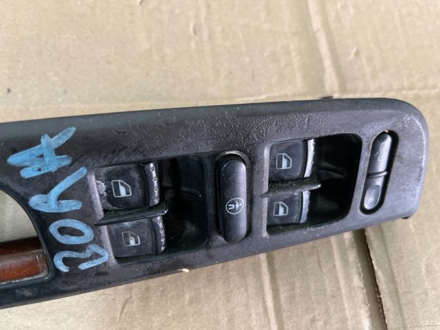 bontott VW BORA Ablakemelő Kapcsoló Négyes / Kettes