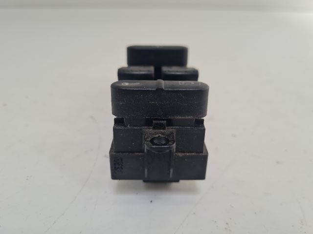 bontott VW BORA Ablakemelő Kapcsoló Négyes / Kettes