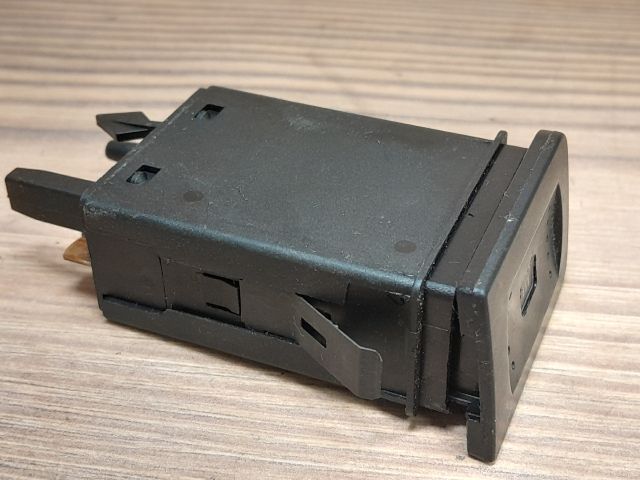 bontott VW BORA Ablakfűtés Kapcsoló