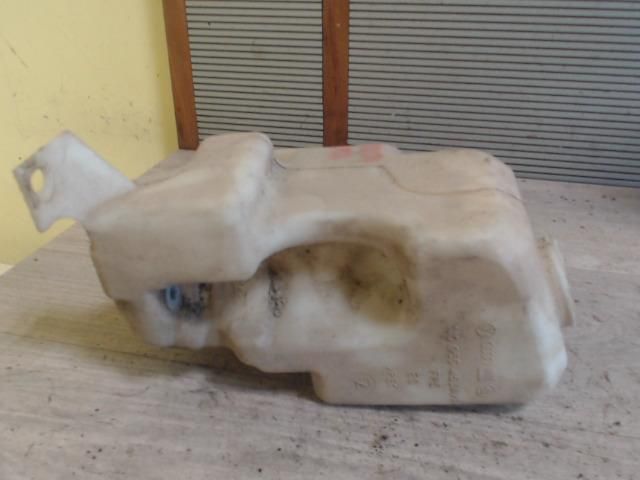 bontott VW BORA Ablakmosó Tartály