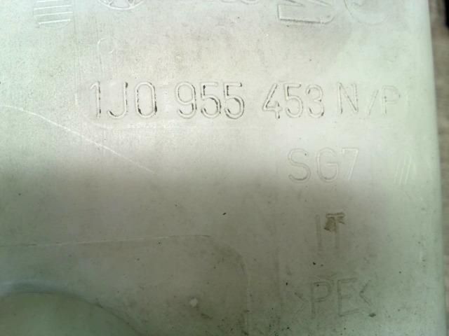 bontott VW BORA Ablakmosó Tartály