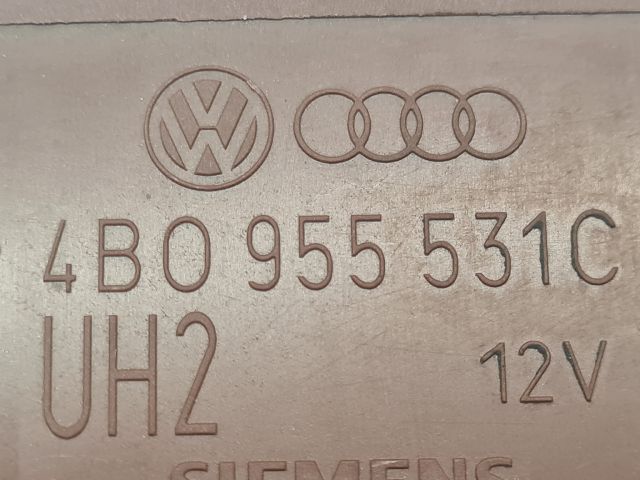bontott VW BORA Ablaktörlő Relé