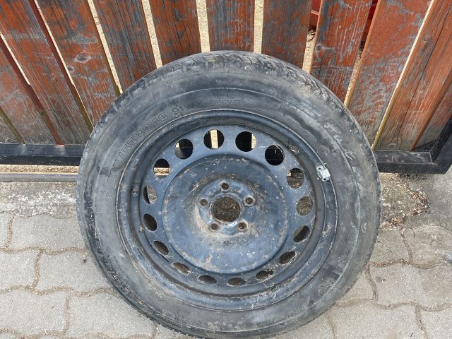 bontott VW BORA Acélfelni Gumival (1 db)