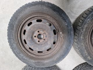 bontott VW BORA Acélfelni Szett Gumival