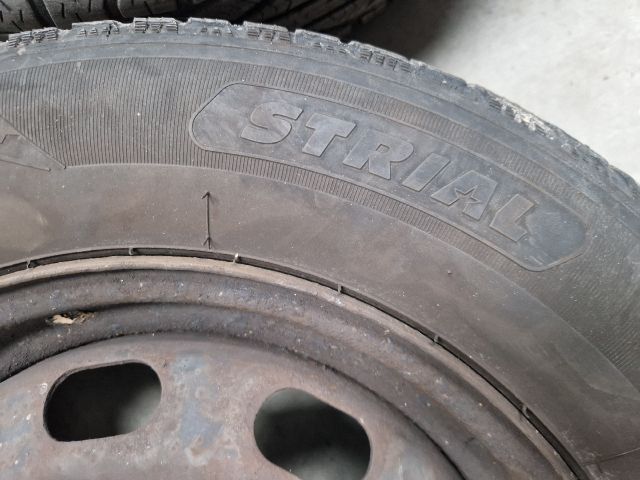 bontott VW BORA Acélfelni Szett Gumival