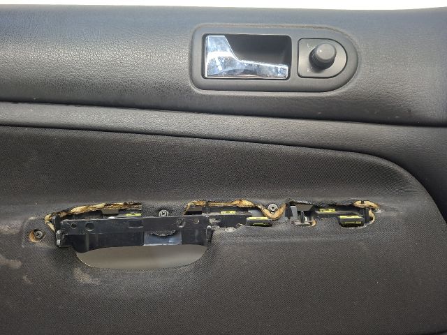 bontott VW BORA Ajtó Kárpit Szett