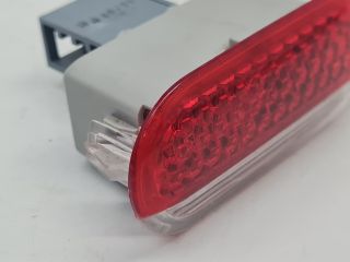 bontott VW BORA Ajtó Kárpit Világítás