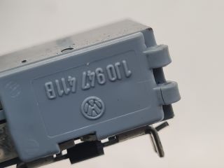 bontott VW BORA Ajtó Világítás