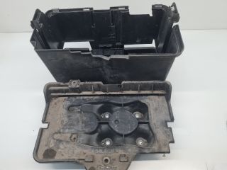 bontott VW BORA Akkumulátor Tartó