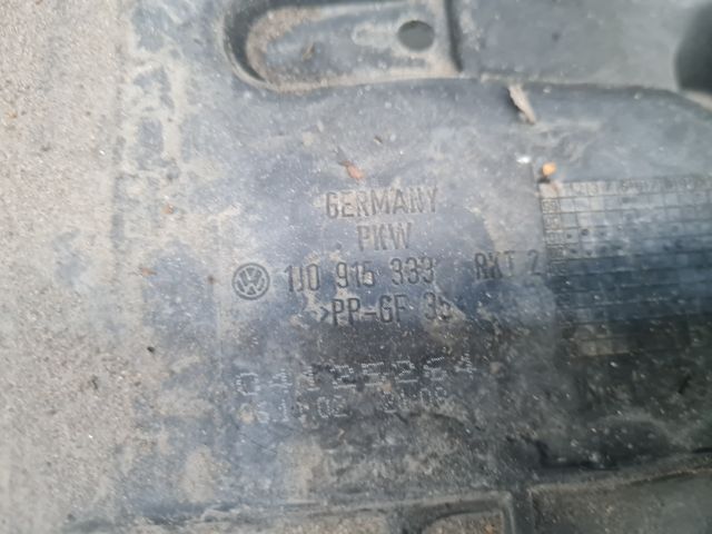 bontott VW BORA Akkumulátor Tartó