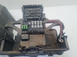 bontott VW BORA Akkumulátor Tartó