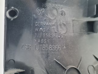 bontott VW BORA Alsó Kormányoszlop Burkolat