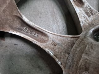 bontott VW BORA Alufelni Gumival (1 db)