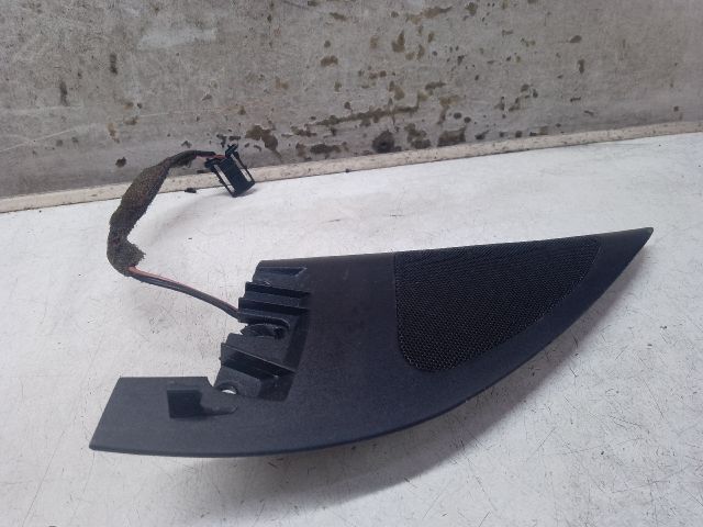bontott VW BORA Bal A Oszlop Hangszóró Burkolat
